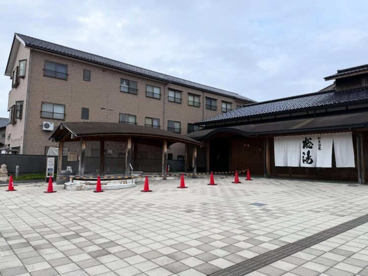 石川県能登半島地震
和倉温泉
総湯